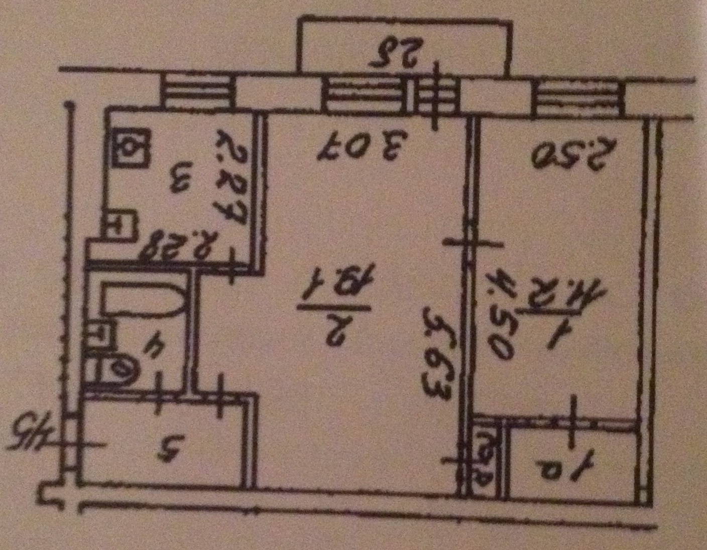 План БТИ двухкомнатной квартиры серии 1-510
