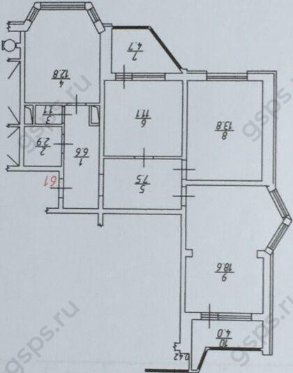 План БТИ трехкомнатной торцевой квартиры серии П44Т